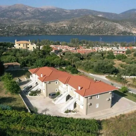 Appartement Lagadi 6 *